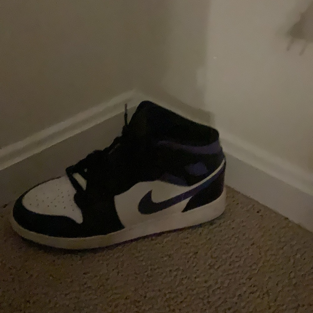 Cute Jordan high tops